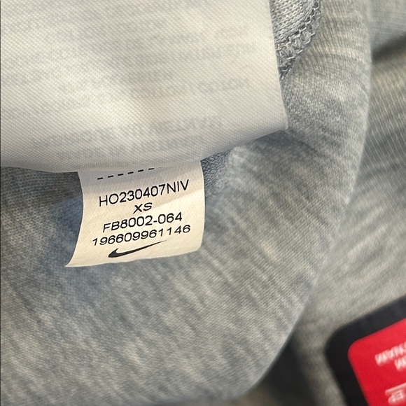 Nike Tech Fleece Joggers Men’s Gray and Black Sweatpants XS - Picture 12 of 15